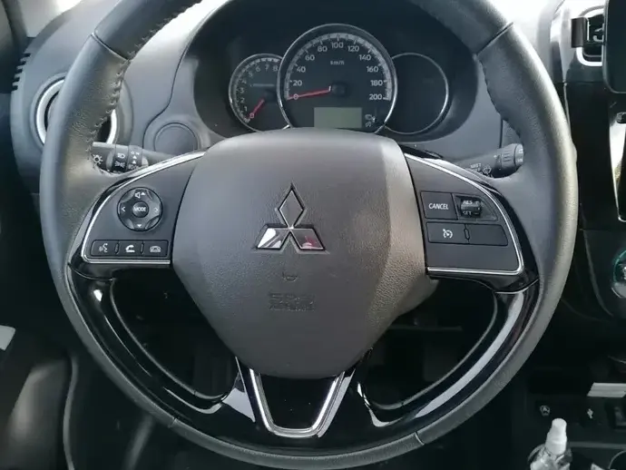 Mitsubishi Space Star 1.2 2WD CVT Invite