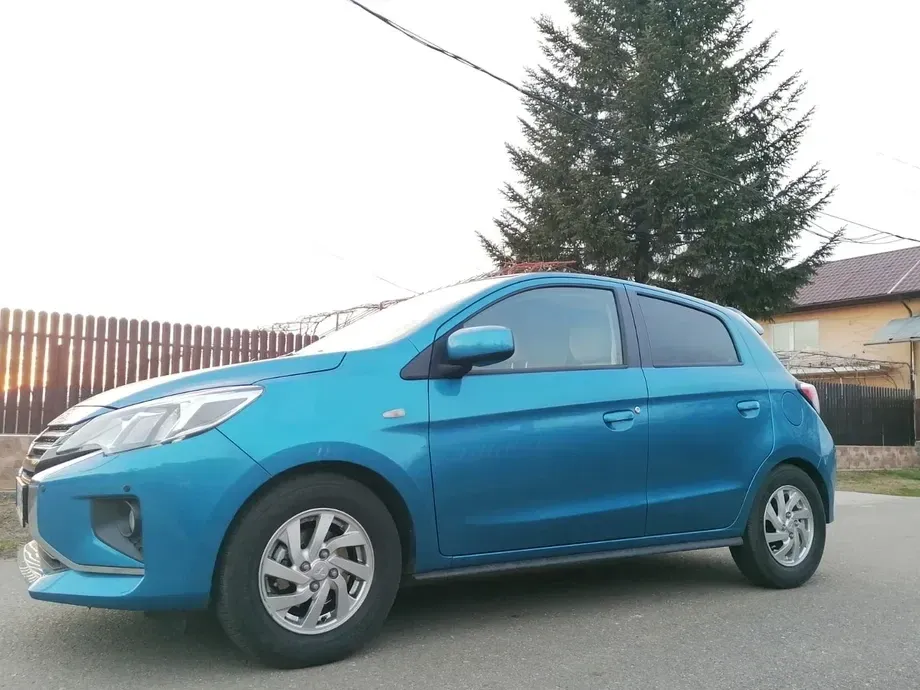 Mitsubishi Space Star 1.2 2WD CVT Invite — imagine 3