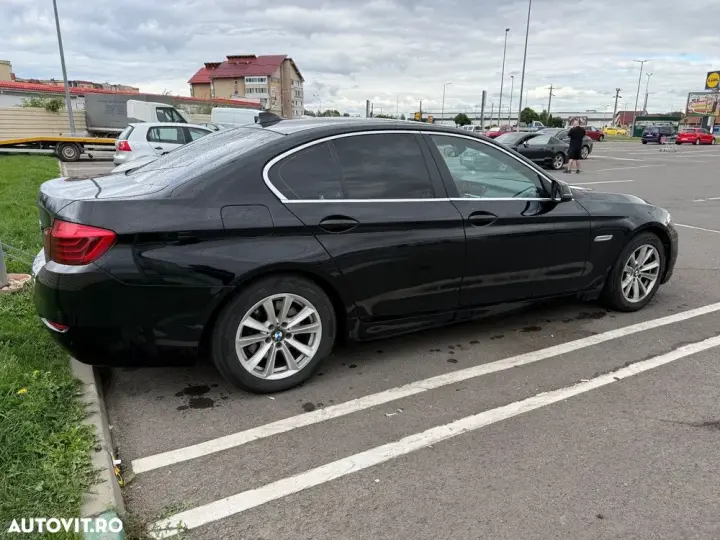 BMW Seria 5 F10/F11/F07 [2010 - 2017] 525d xDrive AT