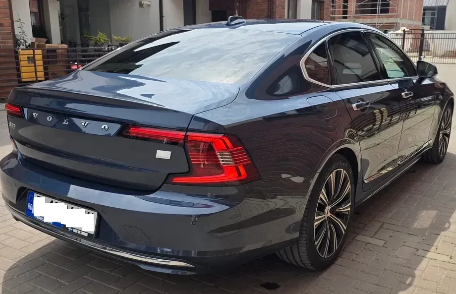 Volvo S90 Recharge T8 AWD Ultimate Bright — imagine 5