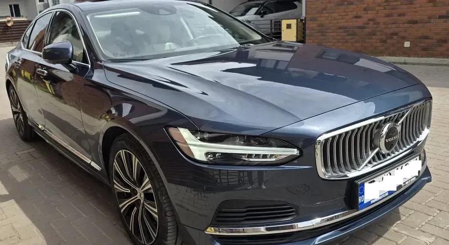 Volvo S90 Recharge T8 AWD Ultimate Bright — imagine 3