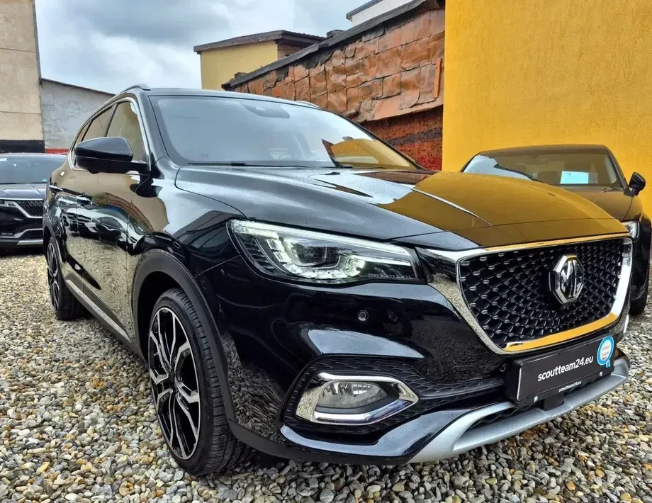 MG EHS Luxury — imagine 3
