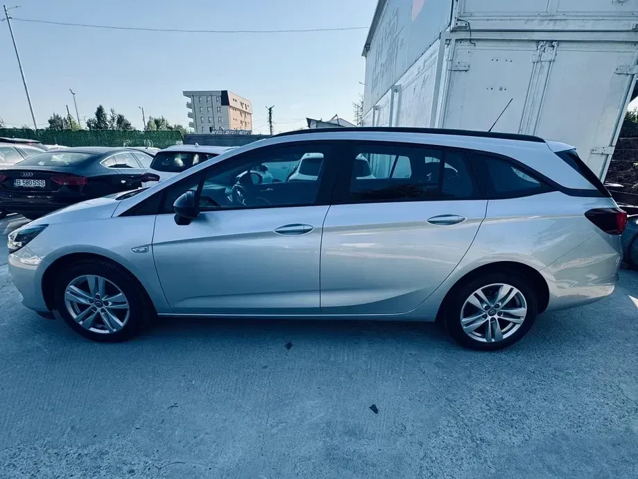 Opel Astra L 1.2L Turbo Start/Stop Edition — imagine 2