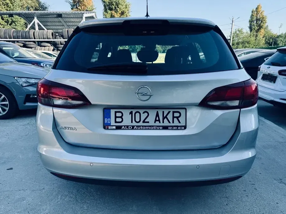 Opel Astra L 1.2L Turbo Start/Stop Edition — imagine 4