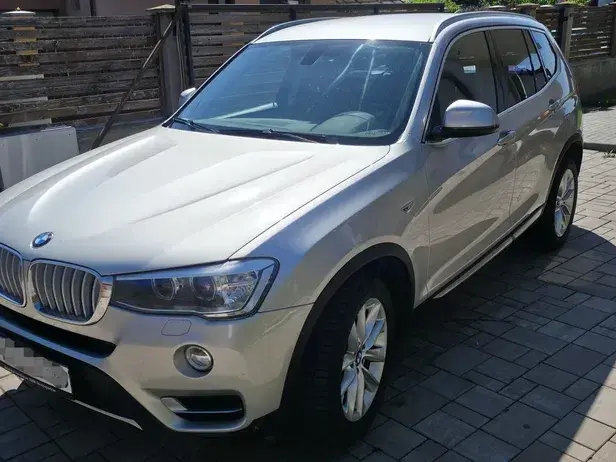 BMW X3 F25