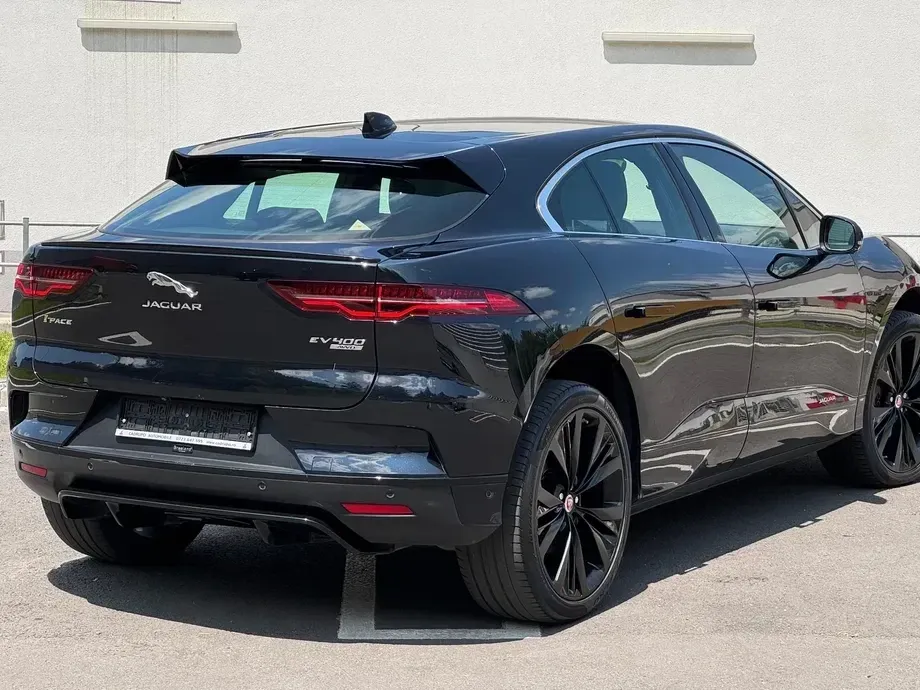 Jaguar I-Pace EV400 AWD SE — imagine 4