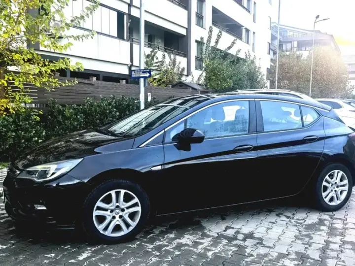 Opel Astra 1.6 CDTI ECOTEC ECOFlex Start/Stop Selection