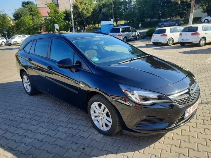 Opel Astra 1.6 D Start/Stop Edition