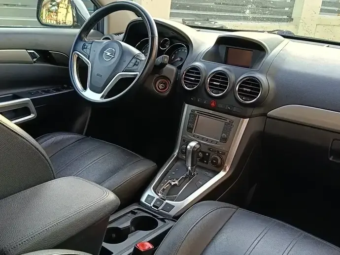 Opel Antara