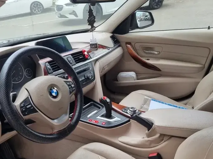 BMW Seria 3 F30/F31/F34 [2011 - 2019] 320d xDrive Aut. Modern Line