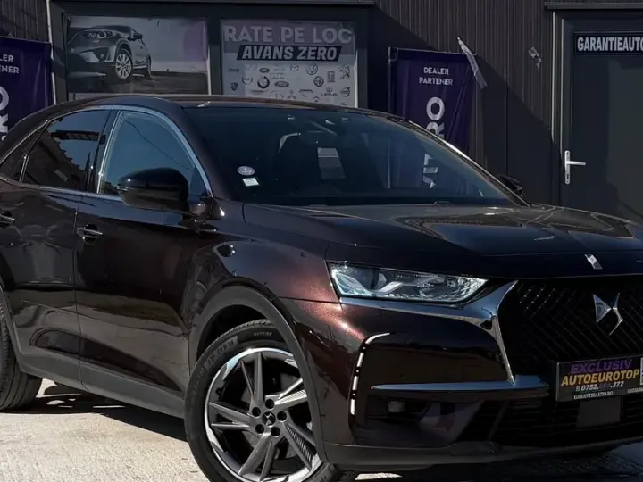 DS Automobiles DS 7 Crossback Crossback 4x4 PERFORMANCE LINE +