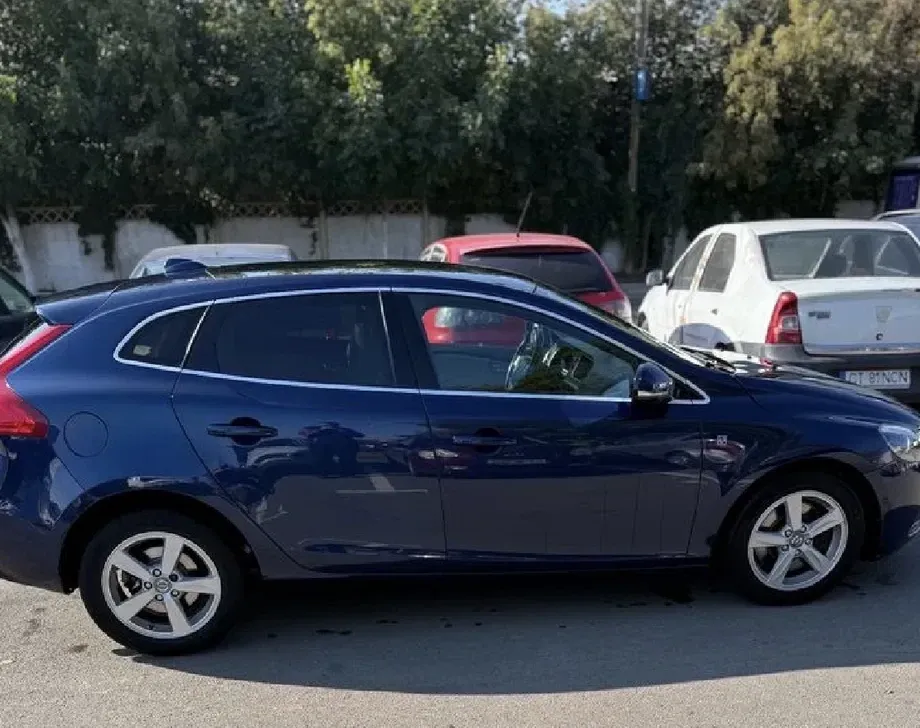 Volvo V40 II D4 VEA Ocean Race — imagine 4