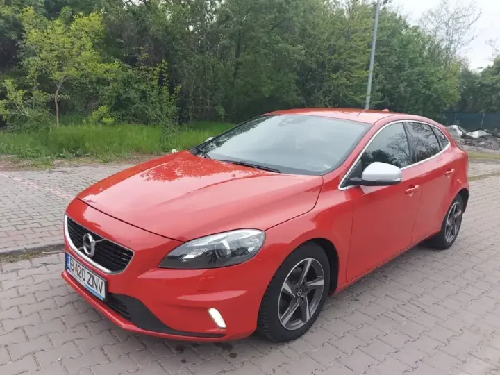 Volvo V40 II D3 RDesign