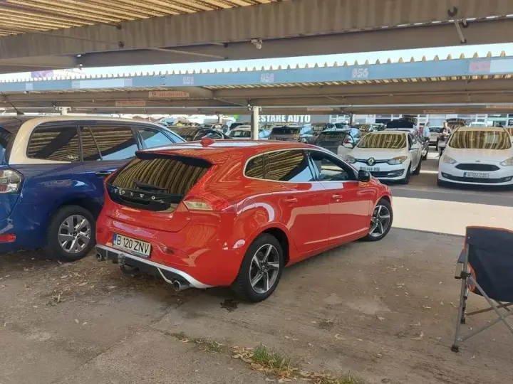 Volvo V40 II D3 RDesign
