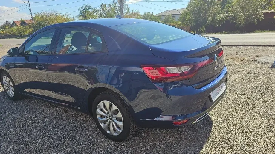 Renault Mégane — imagine 6