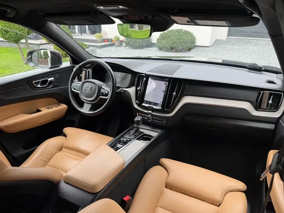 Volvo XC 60 D4 AWD Geartronic Inscription — imagine 4