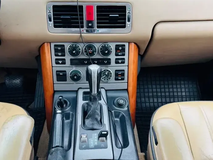 Land Rover Range Rover Vogue