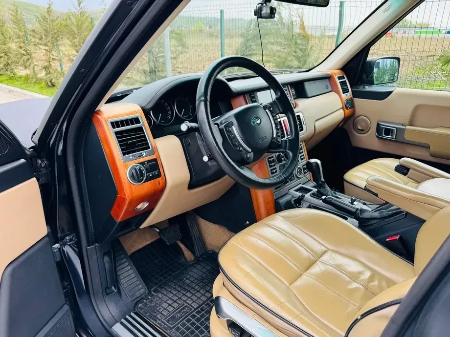 Land Rover Range Rover Vogue — imagine 6