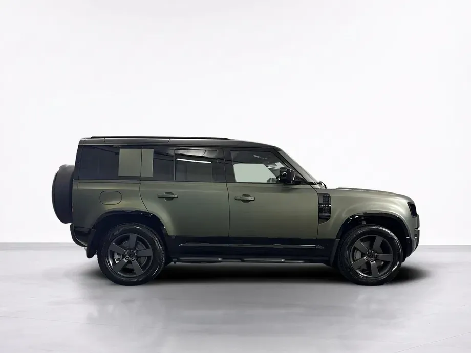 Land Rover Defender — imagine 6
