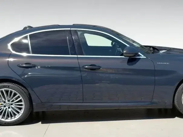 Alfa Romeo Giulia 2.0 Turbo AWD AT8 Veloce