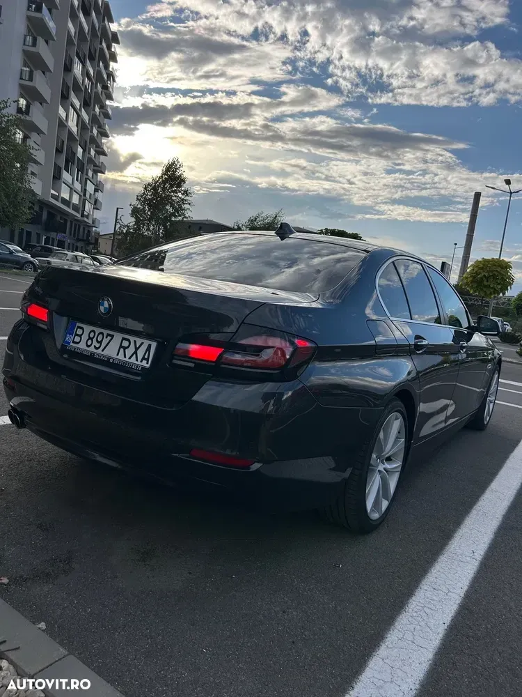 BMW Seria 5 F10/F11/F07 [2010 - 2017] 520d Aut. Luxury Line — imagine 6