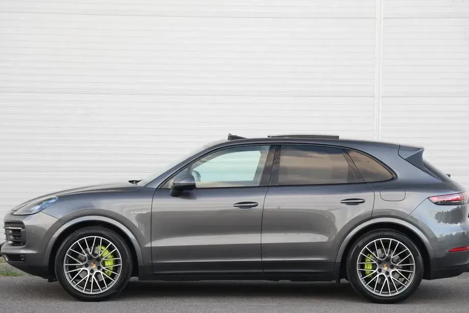 Porsche Cayenne E-Hybrid Tiptronic S Platinum Edition — imagine 4
