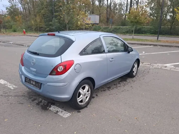 Opel Corsa D 1.2i Enjoy