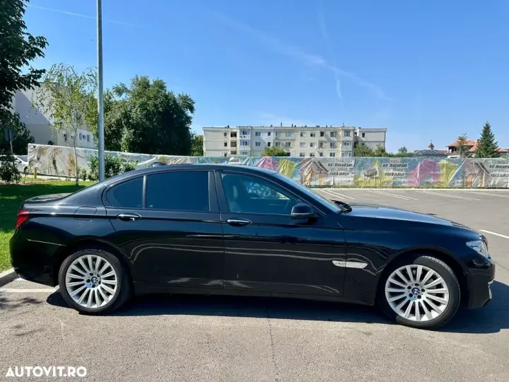 BMW Seria 7 F01/F02 [2008 - 2015] 740d xDrive