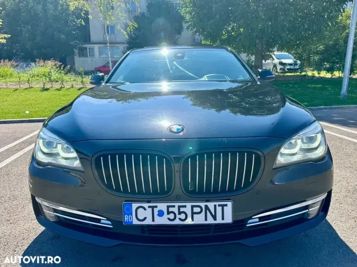 BMW Seria 7 F01/F02 [2008 - 2015] 740d xDrive