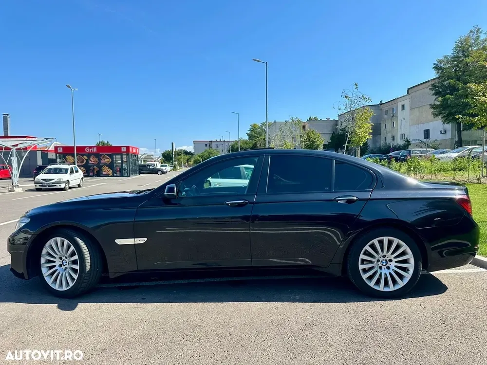 BMW Seria 7 F01/F02 [2008 - 2015] 740d xDrive — imagine 4