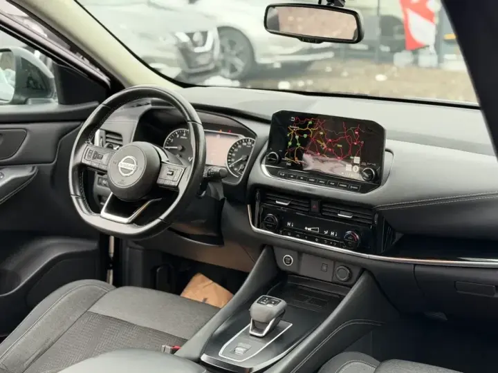 Nissan Qashqai II 1.3 DIG-T MHEV Xtronic N-Connecta