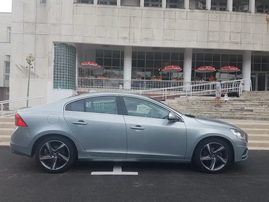 Volvo S60 II DRIVe Start-Stop Rdesign — imagine 5