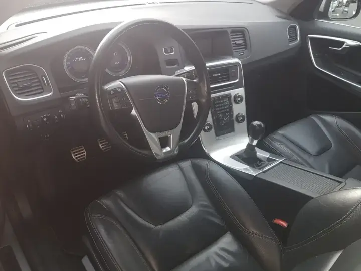Volvo S60 II DRIVe Start-Stop Rdesign