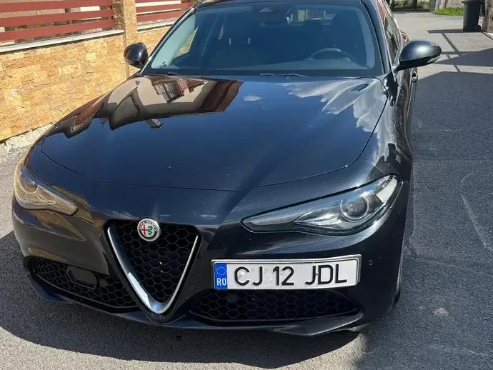 Alfa Romeo Giulia 2.0 Turbo RWD AT8