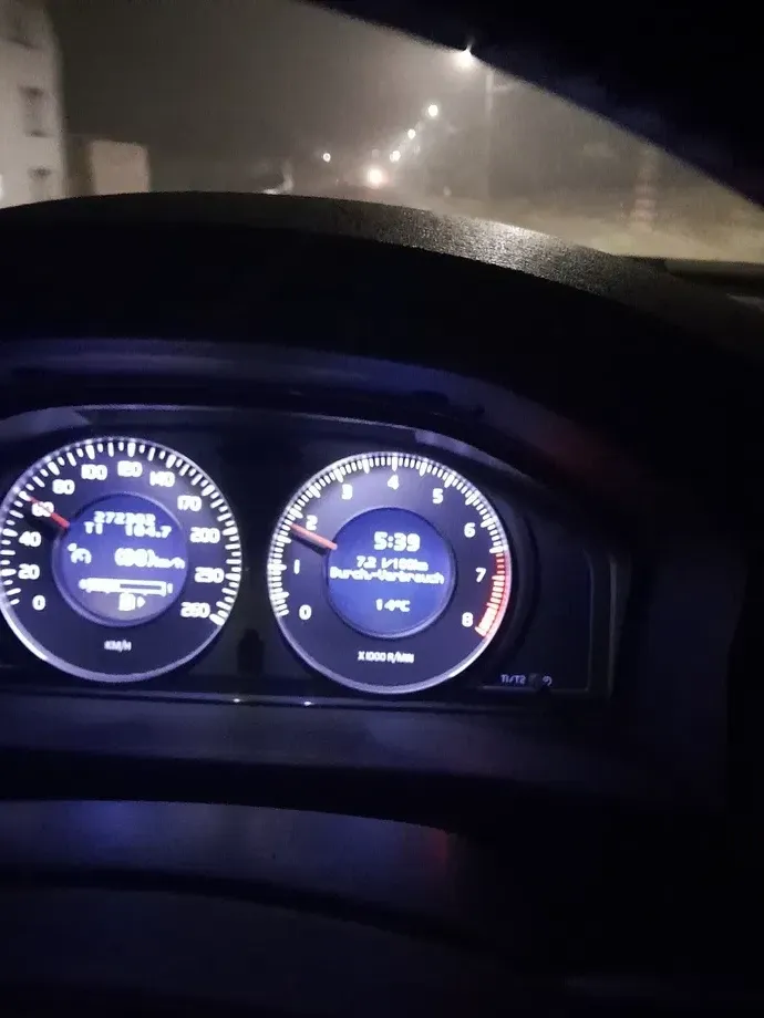 Volvo V70 III — imagine 4
