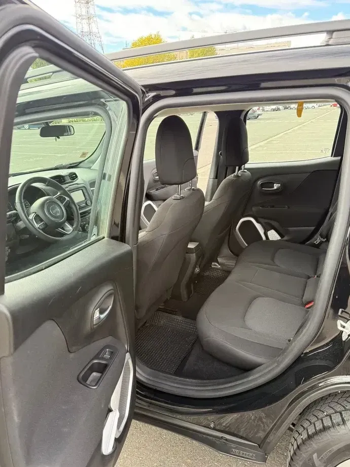 Jeep Renegade — imagine 4