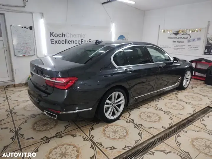 BMW Seria 7 G11/G12 [2015 - 2022] 730d