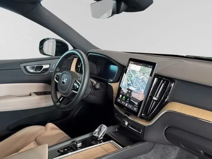 Volvo XC 60 T6 AWD Plus Dark