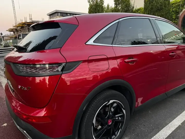 DS Automobiles DS 7 Crossback 1.6 PureTech 180 S&S EAT8 BASTILLE