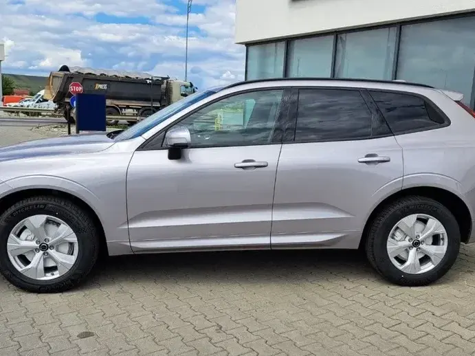Volvo XC 60 II B5 AT AWD MHEV Core