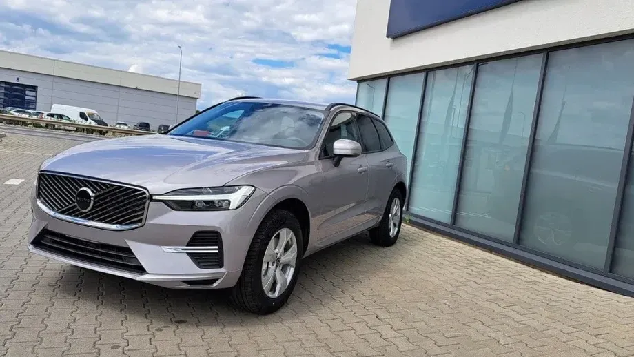 Volvo XC 60 II B5 AT AWD MHEV Core — imagine 3