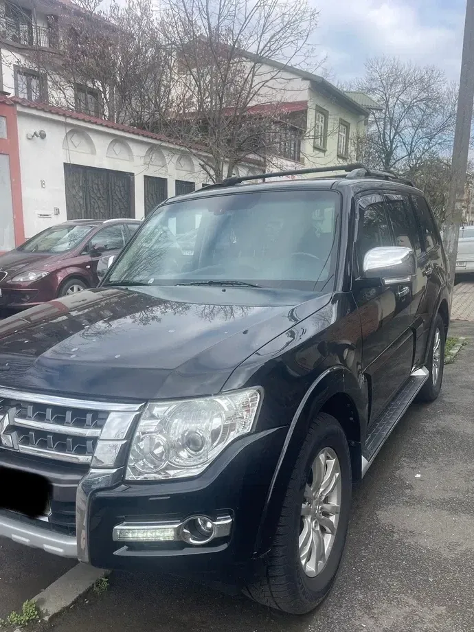 Mitsubishi Pajero IV LWB 3.2 DI-D Instyle A70 — imagine 3
