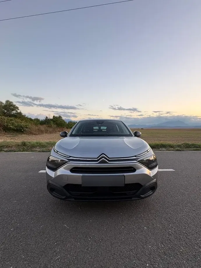 Citroën C4 1.2 PureTech 100 S&S BVM6 Feel — imagine 2