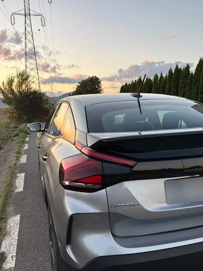 Citroën C4 1.2 PureTech 100 S&S BVM6 Feel — imagine 4