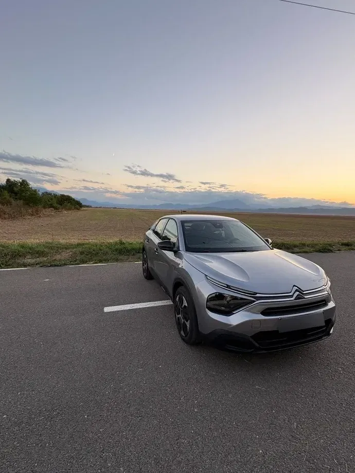Citroën C4 1.2 PureTech 100 S&S BVM6 Feel — imagine 3