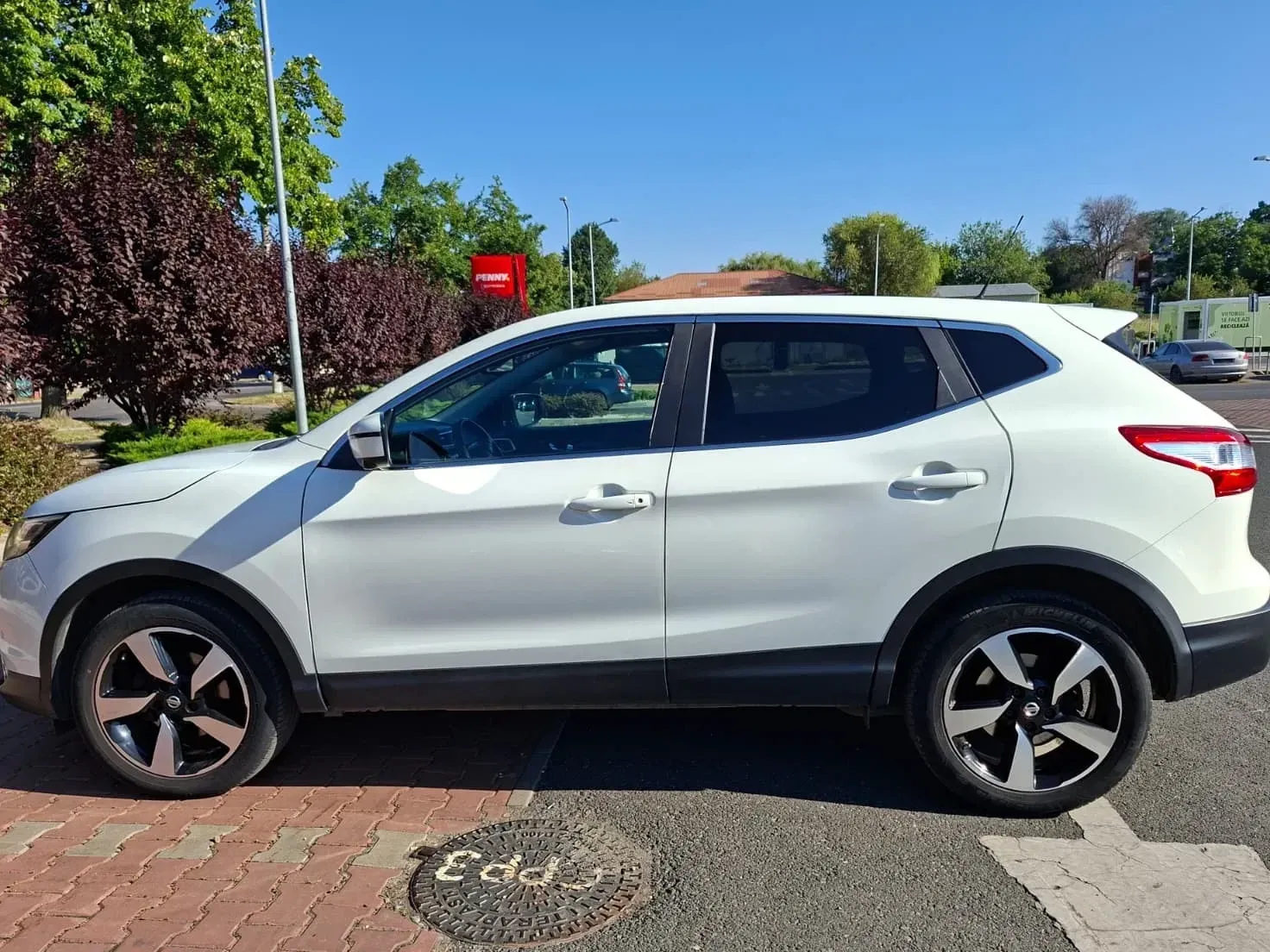 Nissan Qashqai 1.6 DCI Start/Stop N-Connecta — imagine 6