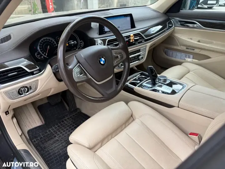 BMW Seria 7
