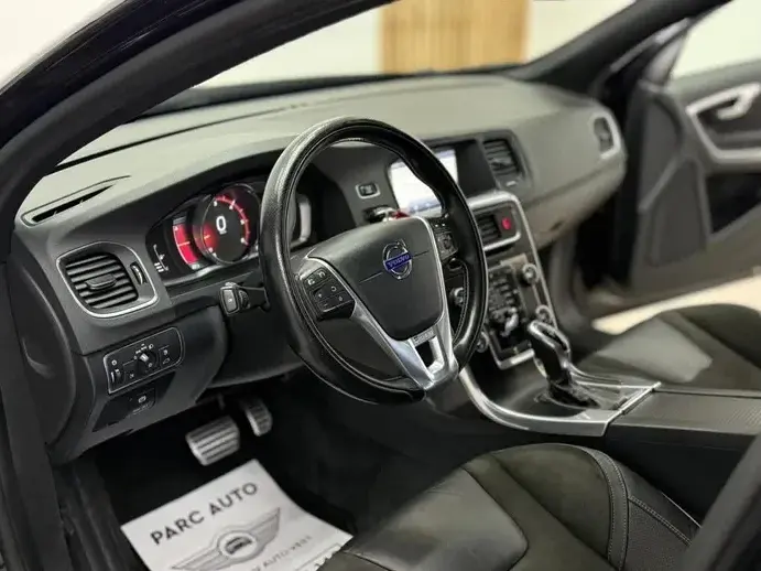 Volvo S60 II