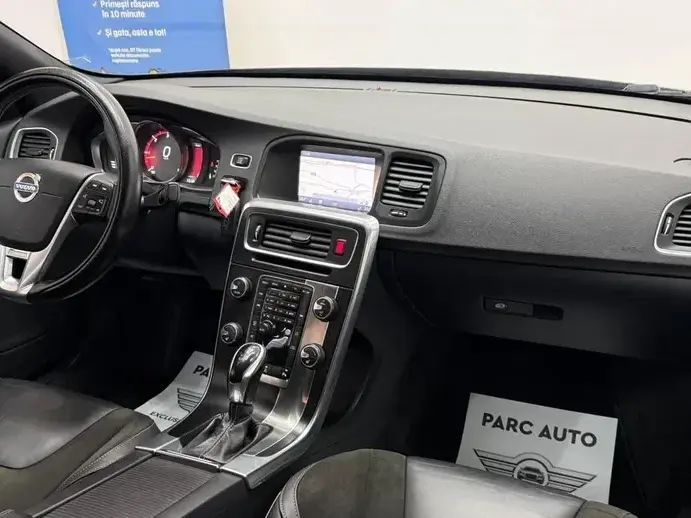 Volvo S60 II