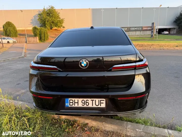 BMW Seria 7 G70 [2022-Prezent]